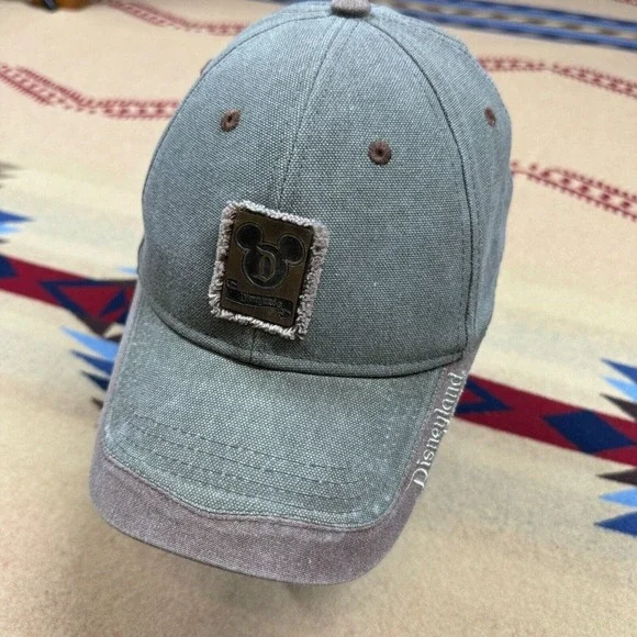 Disneyland Canvas Hat Strapback Cap Faded Wash Metal Emblem Disney Parks - Picture 2 of 4